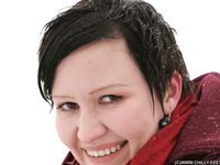 Feet - Elvira - 2011-09-01 Winter barefoot pleasure