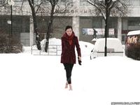 Feet - Elvira - 2011-09-01 Winter barefoot pleasure