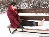 Feet - Elvira - 2011-09-01 Winter barefoot pleasure