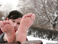 Feet - Elvira - 2011-09-01 Winter barefoot pleasure