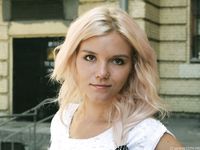 Feet - Eva - 2013-05-12 Slender blonde in white dress