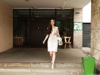 Feet - Galina - 2013-12-28 City life