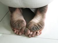 Feet - Galina - 2013-12-28 City life