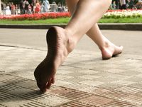 Feet - Galina - 2013-12-28 City life