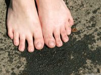 Feet - Galya - 2012-07-15 Barefoot in blue jeans