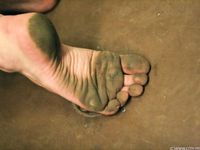 Feet - Galya - 2012-07-15 Barefoot in blue jeans