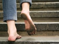 Feet - Galya - 2012-07-15 Barefoot in blue jeans