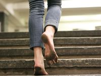 Feet - Galya - 2012-07-15 Barefoot in blue jeans