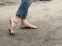 Feet - Galya - 2012-07-15 Barefoot in blue jeans