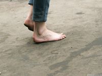 Feet - Galya - 2012-07-15 Barefoot in blue jeans