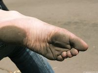Feet - Galya - 2012-07-15 Barefoot in blue jeans