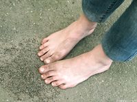 Feet - Galya - 2012-07-15 Barefoot in blue jeans
