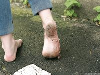Feet - Galya - 2012-07-15 Barefoot in blue jeans