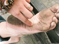 Feet - Galya - 2012-07-15 Barefoot in blue jeans