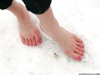 Feet - Galya A - 2012-08-23 Shivering in snow