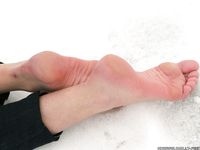 Feet - Galya A - 2012-08-23 Shivering in snow