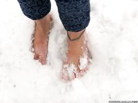 Feet - Gayane - 2013-05-04 Barefoot girl in winter city