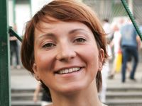 Feet - Gulnara A - 2010-11-01 Dirty feet in public