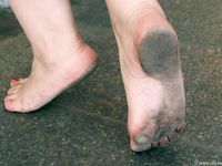 Feet - Inna - 2010-07-27 Business lady