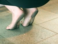 Feet - Inna - 2010-07-27 Business lady