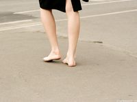 Feet - Inna A - 2011-05-27 Uncomfortable shoes