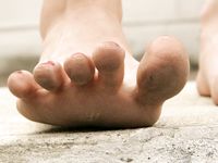 Feet - Inna A - 2011-05-27 Uncomfortable shoes