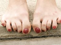 Feet - Inna A - 2011-05-27 Uncomfortable shoes