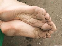 Feet - Inna A - 2011-05-27 Uncomfortable shoes