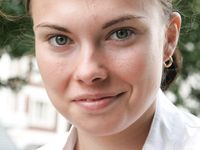 Feet - Ira A - 2007-11-26 Sunlit bare feet