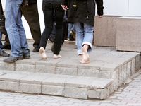 Feet - Ira B + Lena D - 2008-02-02 Long barefoot travel