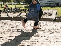 Feet - Ira B + Lena D - 2008-02-02 Long barefoot travel