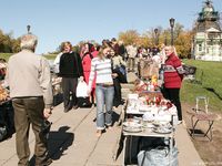 Feet - Ira B + Lena D - 2008-02-02 Long barefoot travel