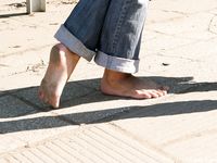 Feet - Ira B + Lena D - 2008-02-02 Long barefoot travel