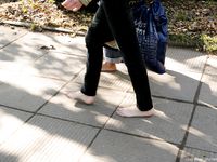 Feet - Ira B + Lena D - 2008-02-02 Long barefoot travel