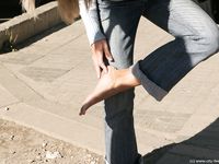 Feet - Ira B + Lena D - 2008-02-02 Long barefoot travel