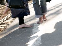 Feet - Ira B + Lena D - 2008-02-02 Long barefoot travel