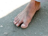 Feet - Ira B + Lena D - 2008-02-02 Long barefoot travel