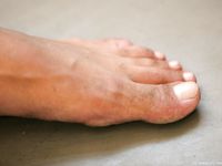 Feet - Ira B + Lena D - 2008-02-02 Long barefoot travel