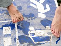 Feet - Ira B + Nata A - 2009-02-26 Autumn barefoot travel