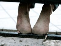 Feet - Ira B + Nata A - 2009-02-26 Autumn barefoot travel