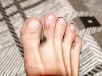 Feet - Ira B + Nata A - 2009-02-26 Autumn barefoot travel