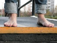 Feet - Ira B + Nata A - 2009-02-26 Autumn barefoot travel