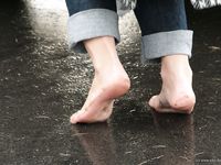 Feet - Ira B + Nata A - 2009-02-26 Autumn barefoot travel