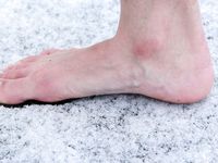 Feet - Ira B - 2008-02-26 A romantic winter walk