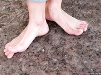 Feet - Ira B - 2008-02-26 A romantic winter walk