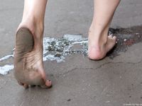 Feet - Ira C - 2011-01-27 Rest in a park