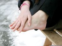 Feet - Ira D - 2013-07-29 The first winter barefoot experience
