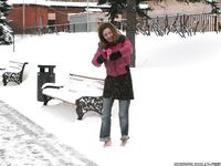 Feet - Ira E - 2013-11-11 Barefoot and happy