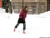 Feet - Ira E - 2013-11-11 Barefoot and happy