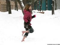 Feet - Ira E - 2013-11-11 Barefoot and happy